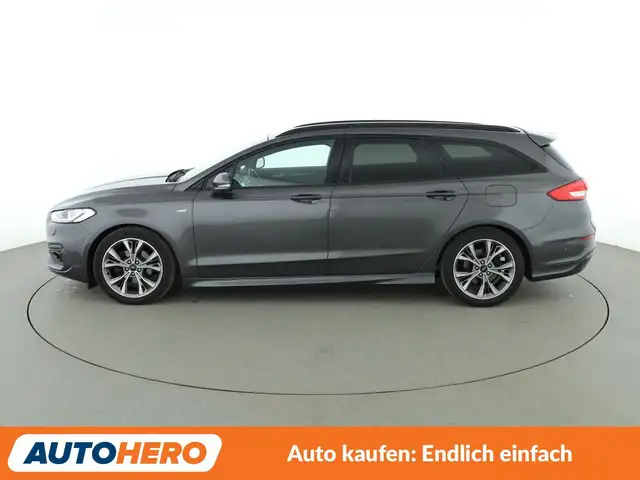 Ford Mondeo view 3