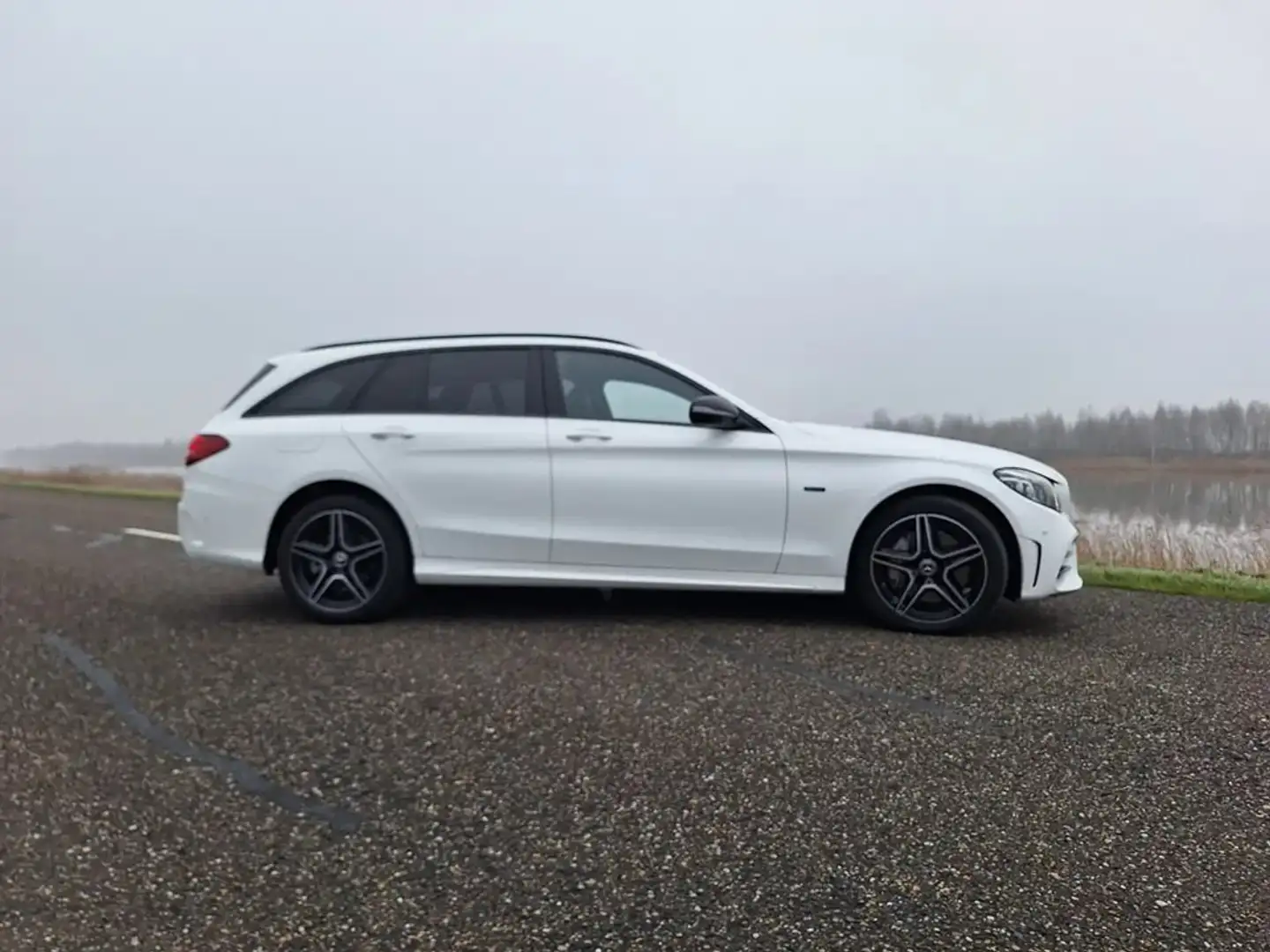 Mercedes-Benz C 300 Bns Sol. Lux. AMG BLACK EDITION Wit - 1