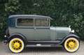 Oldtimer Ford Model A Tudor Groen - thumbnail 2