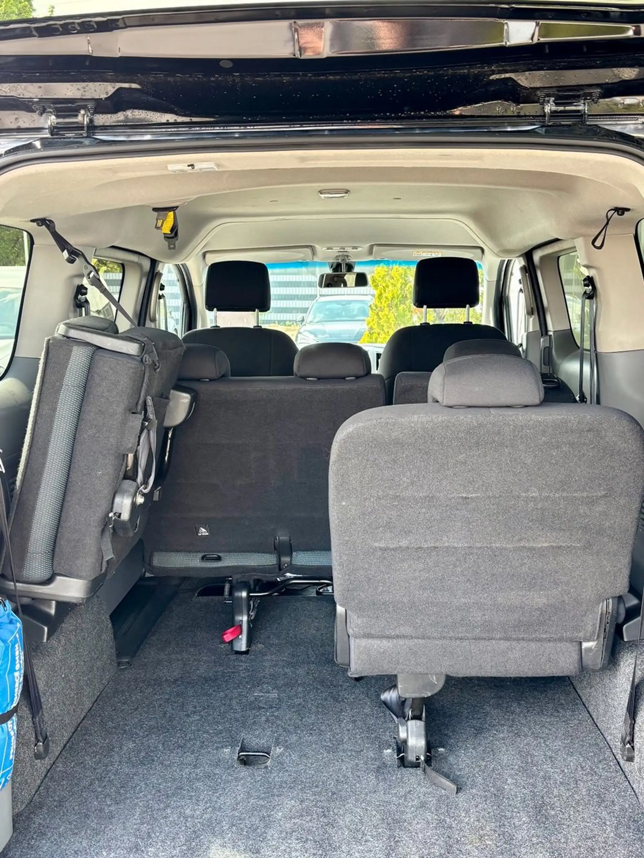 Nissan NV200 Evalia Tekna 7-Sitzer Euro 6 — photo 12