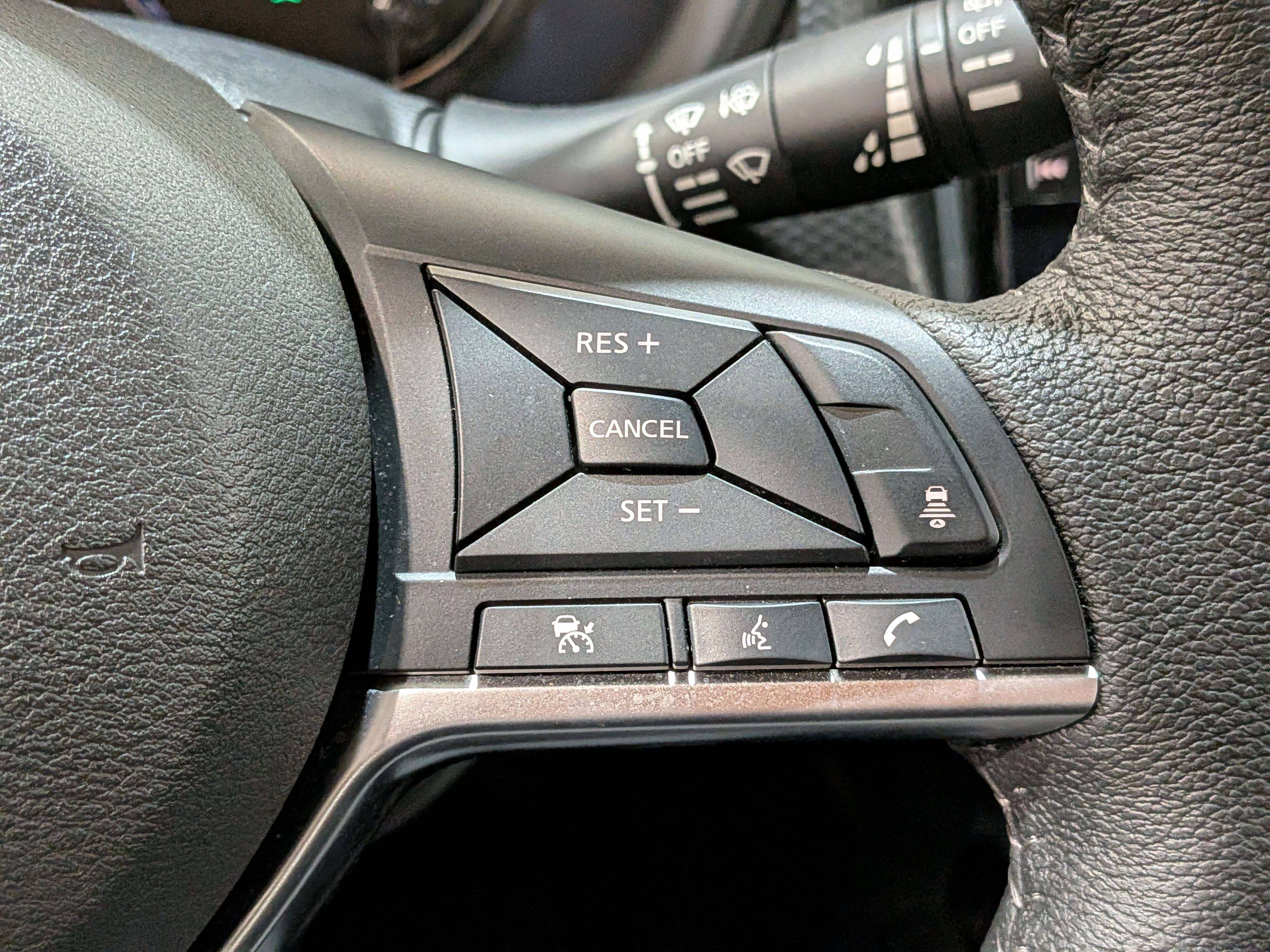 Nissan Kicks 2025