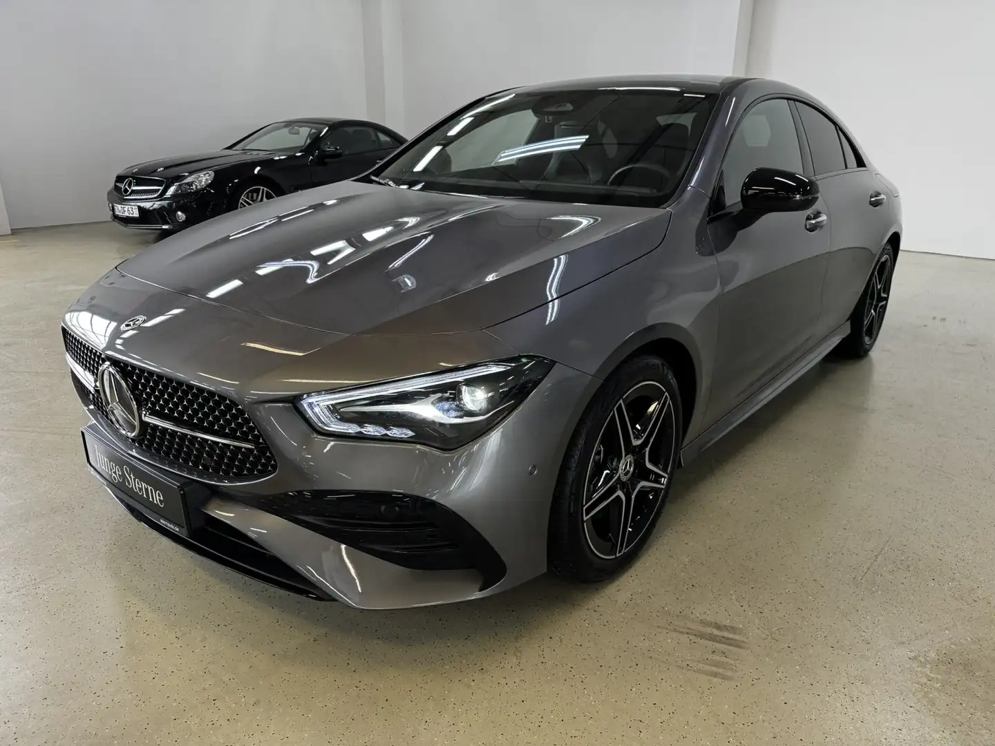 Mercedes-Benz CLA 200 CLA 200 Coupé AMG Pano MBUX Prem RüCam LED Spur Gris - 2