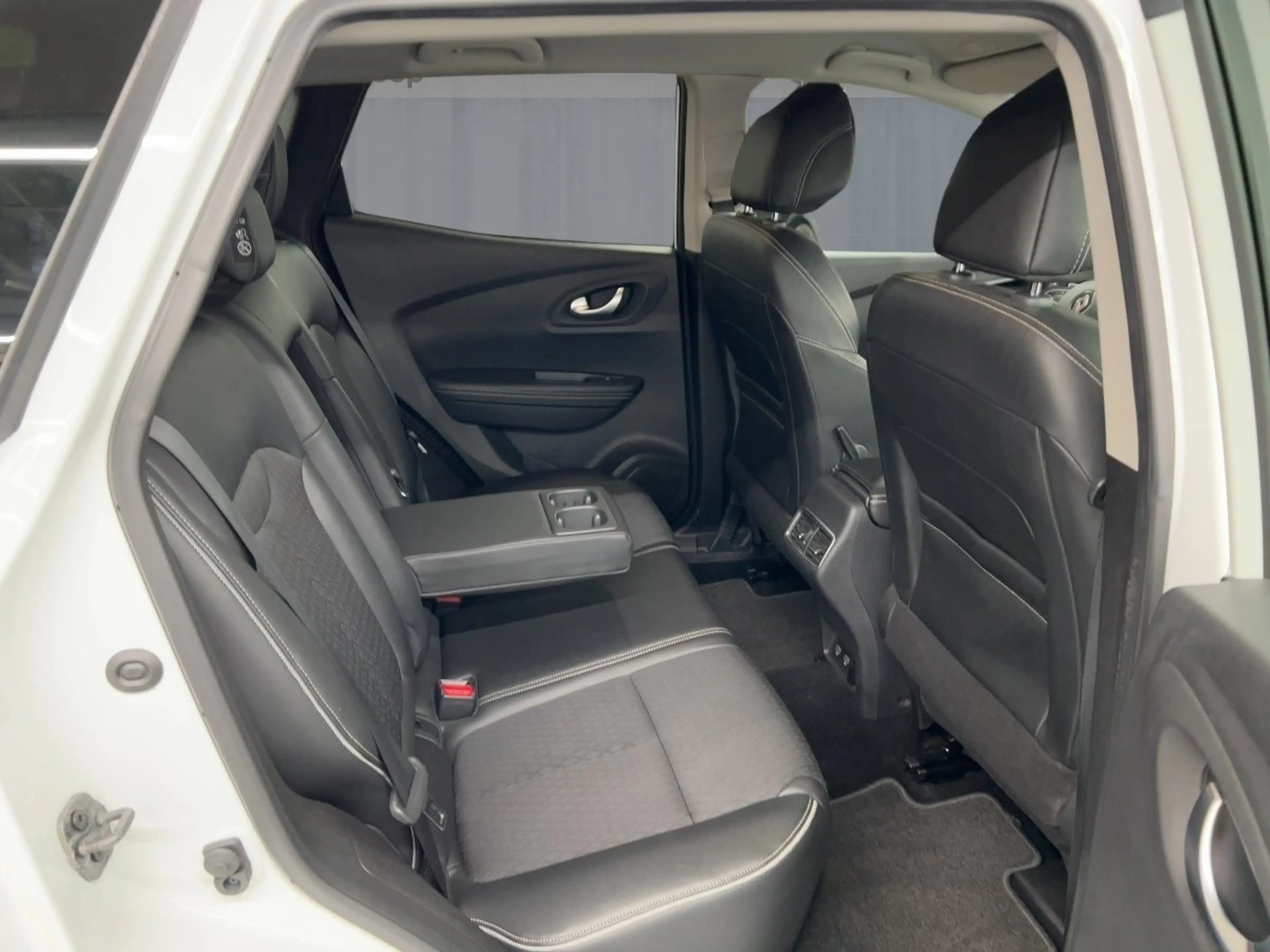 Renault Kadjar BOSE-EDITION TCe 160 EDC SELBSTPARKEND — photo 9