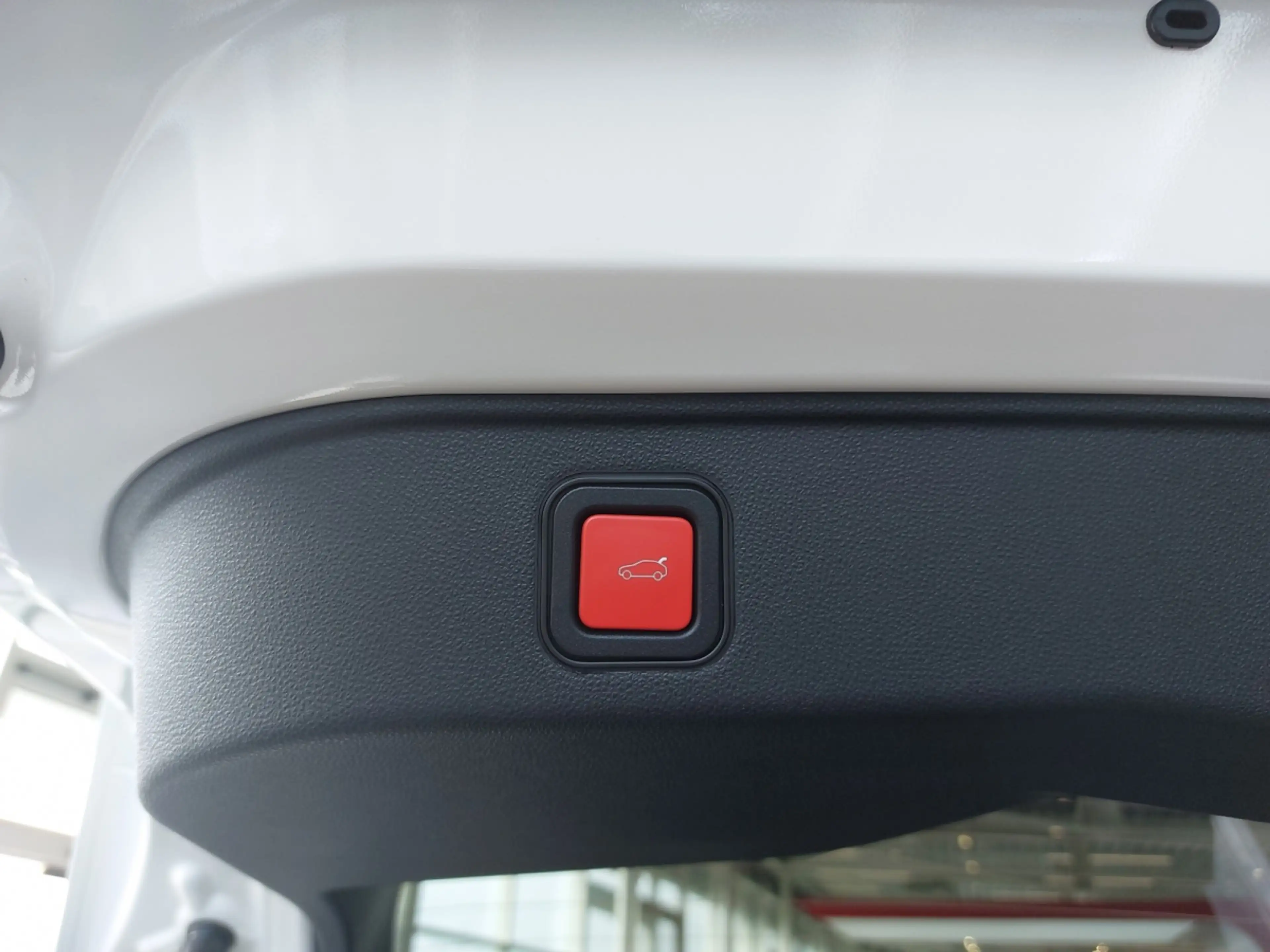 Alfa Romeo Junior Ibrida 1.2 145PS Hybrid eDCT6 — photo 15
