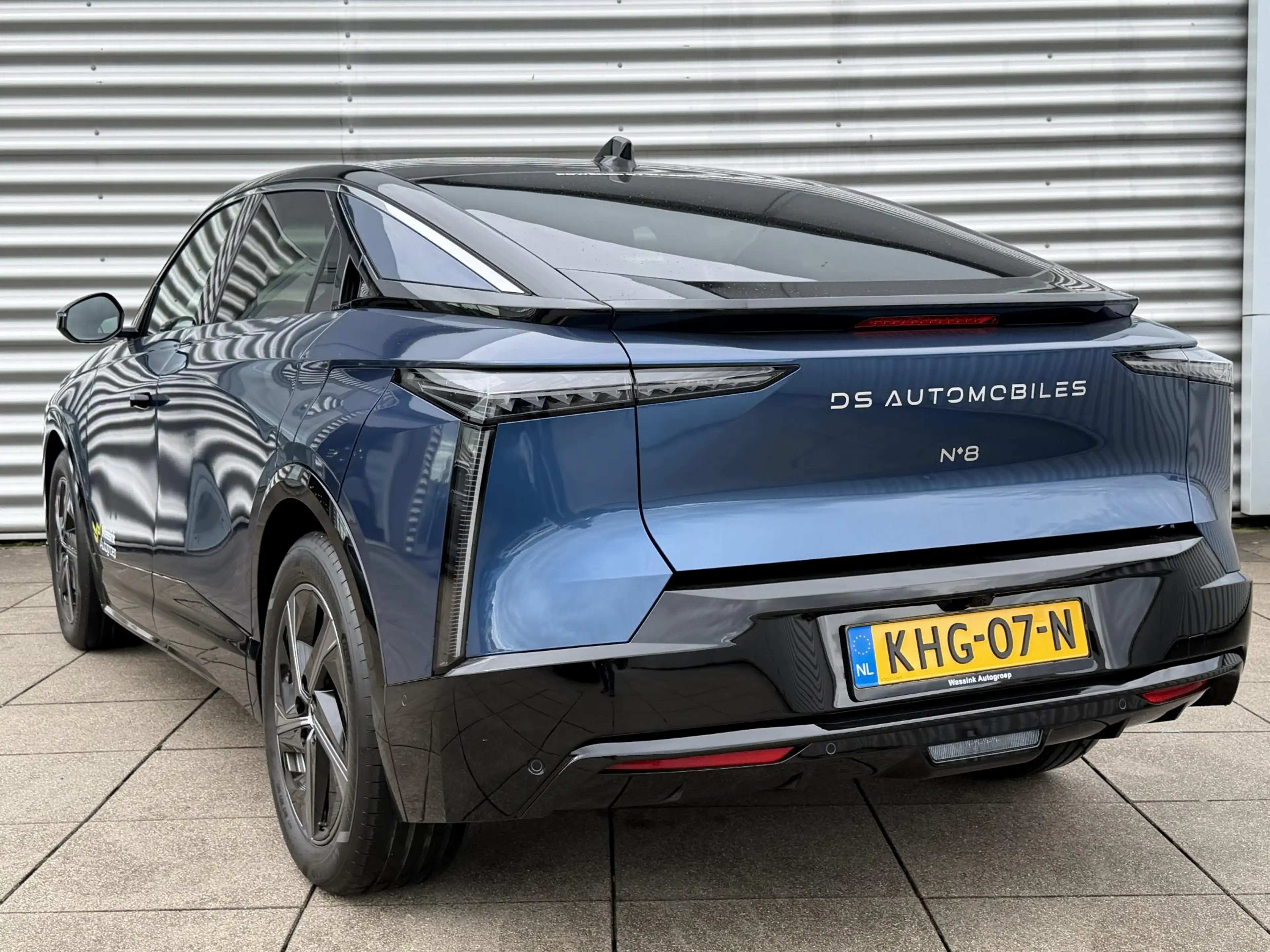 DS Automobiles No 8 Pallas Tech 74 kWh | Memory Seats | Two-Tone — photo 4