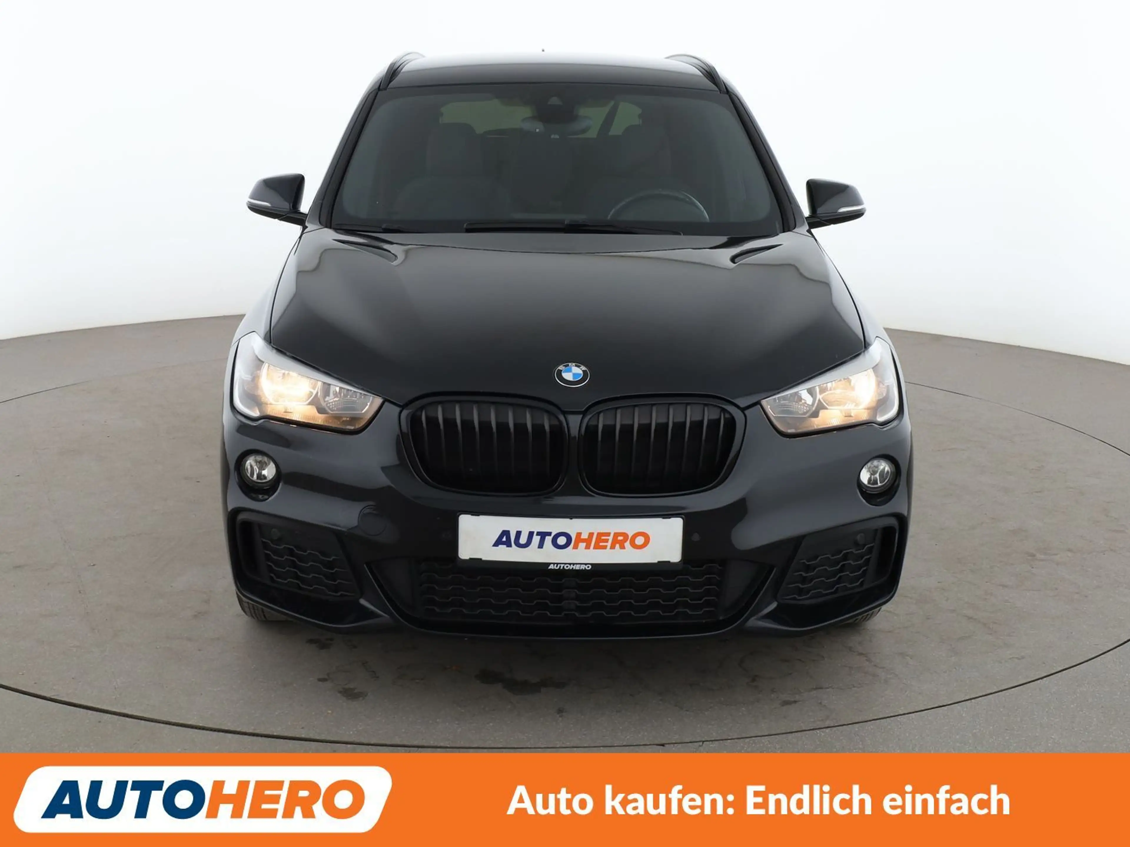 BMW X1 xDrive 20i M Sport Aut.*NAVI*HUD*TEMPO*PDC* — photo 9