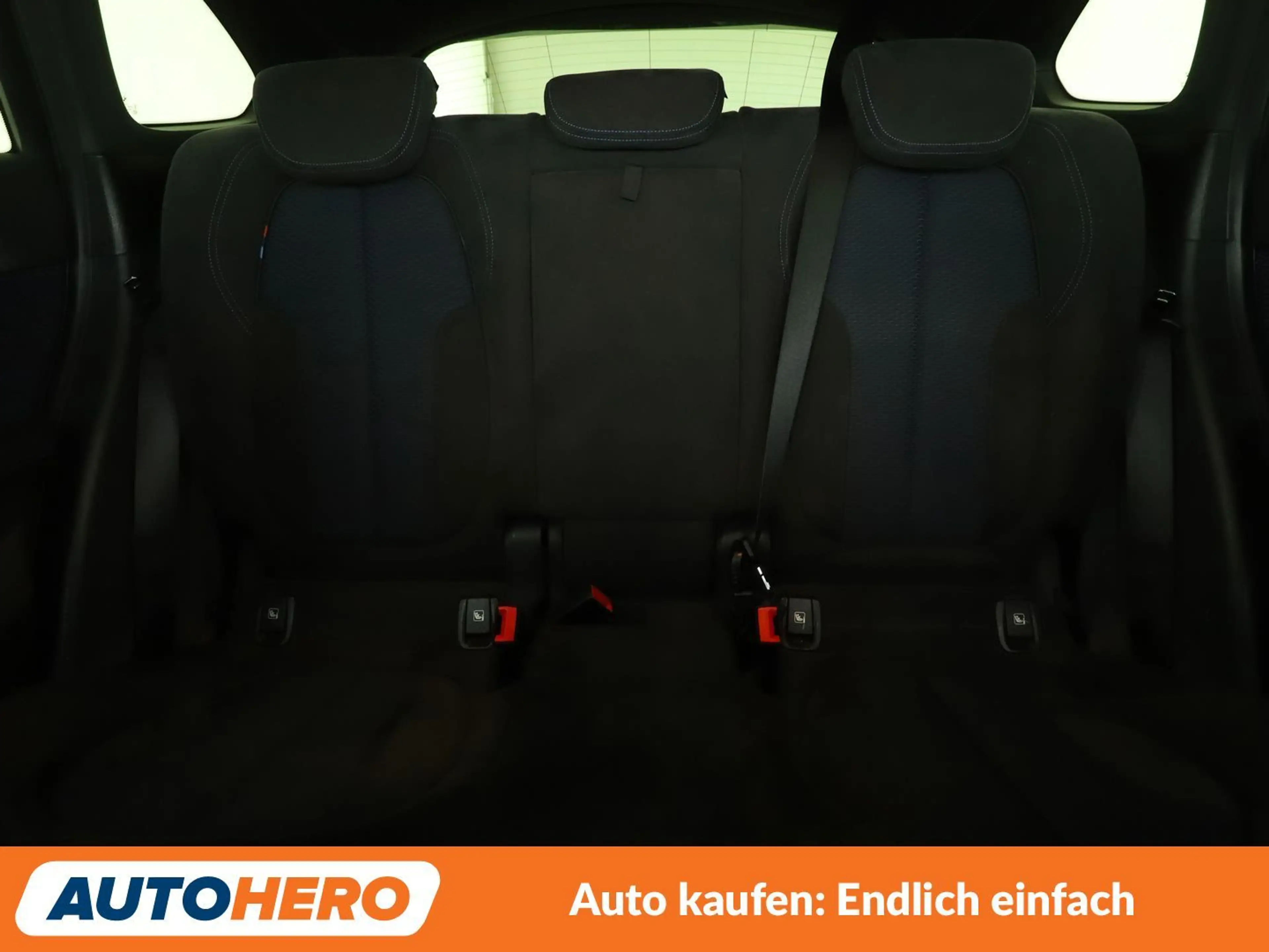 BMW X1 xDrive 20i M Sport Aut.*NAVI*HUD*TEMPO*PDC* — photo 15