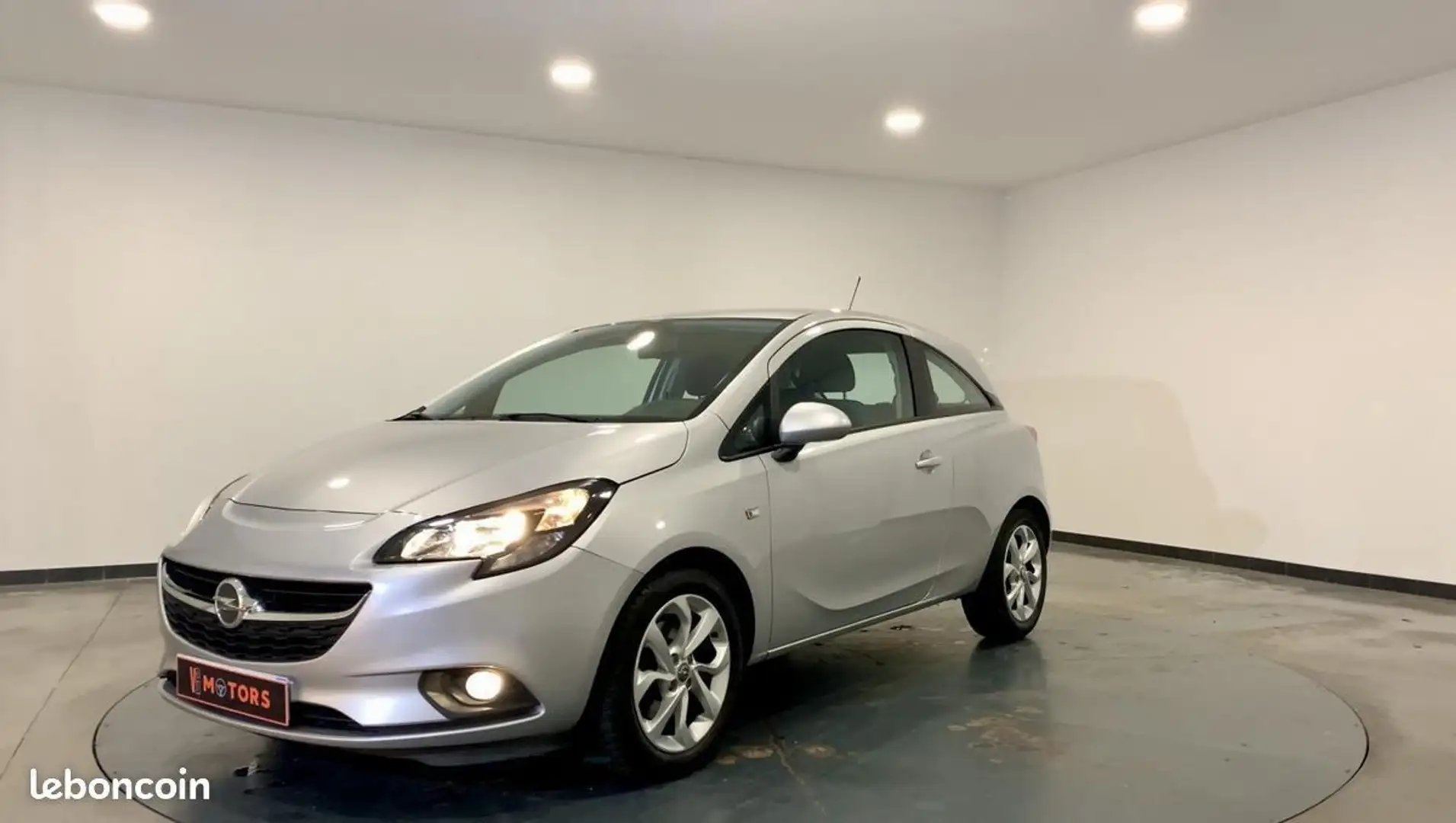 Opel Corsa 1.4 100 CV TURBO 1ERE MAIN Zilver - 1