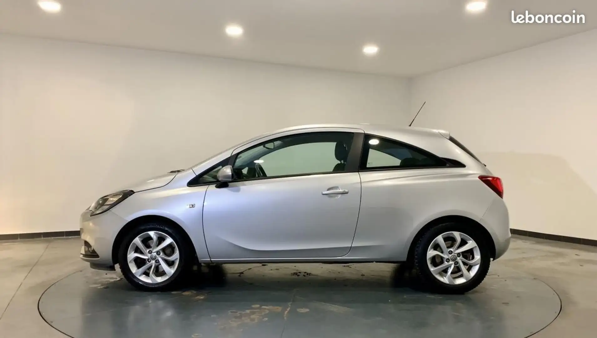 Opel Corsa 1.4 100 CV TURBO 1ERE MAIN Argento - 2