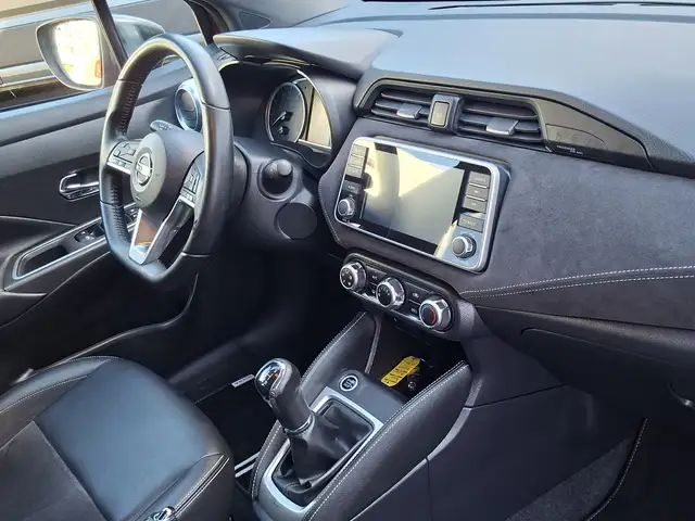 Nissan Micra view 3