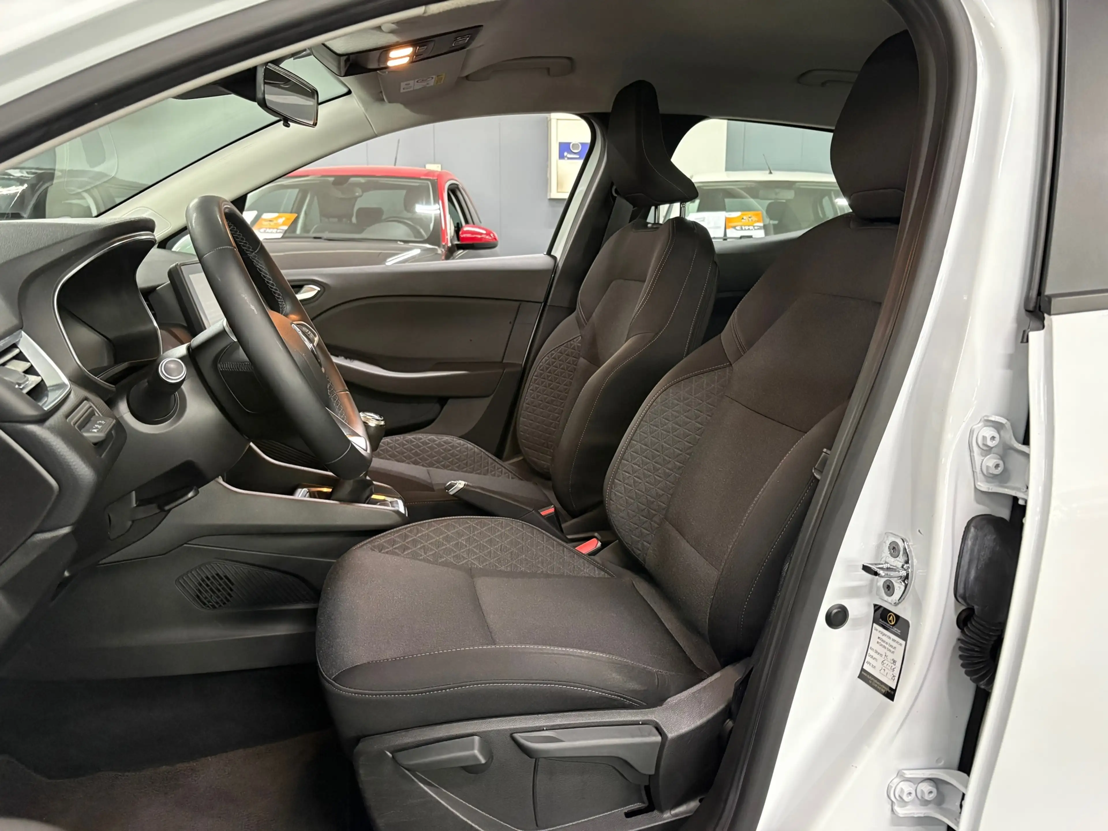 Renault Clio 1.0 TCe Zen/ Nederlandse auto/ Trekhaak/ Apple car — photo 9