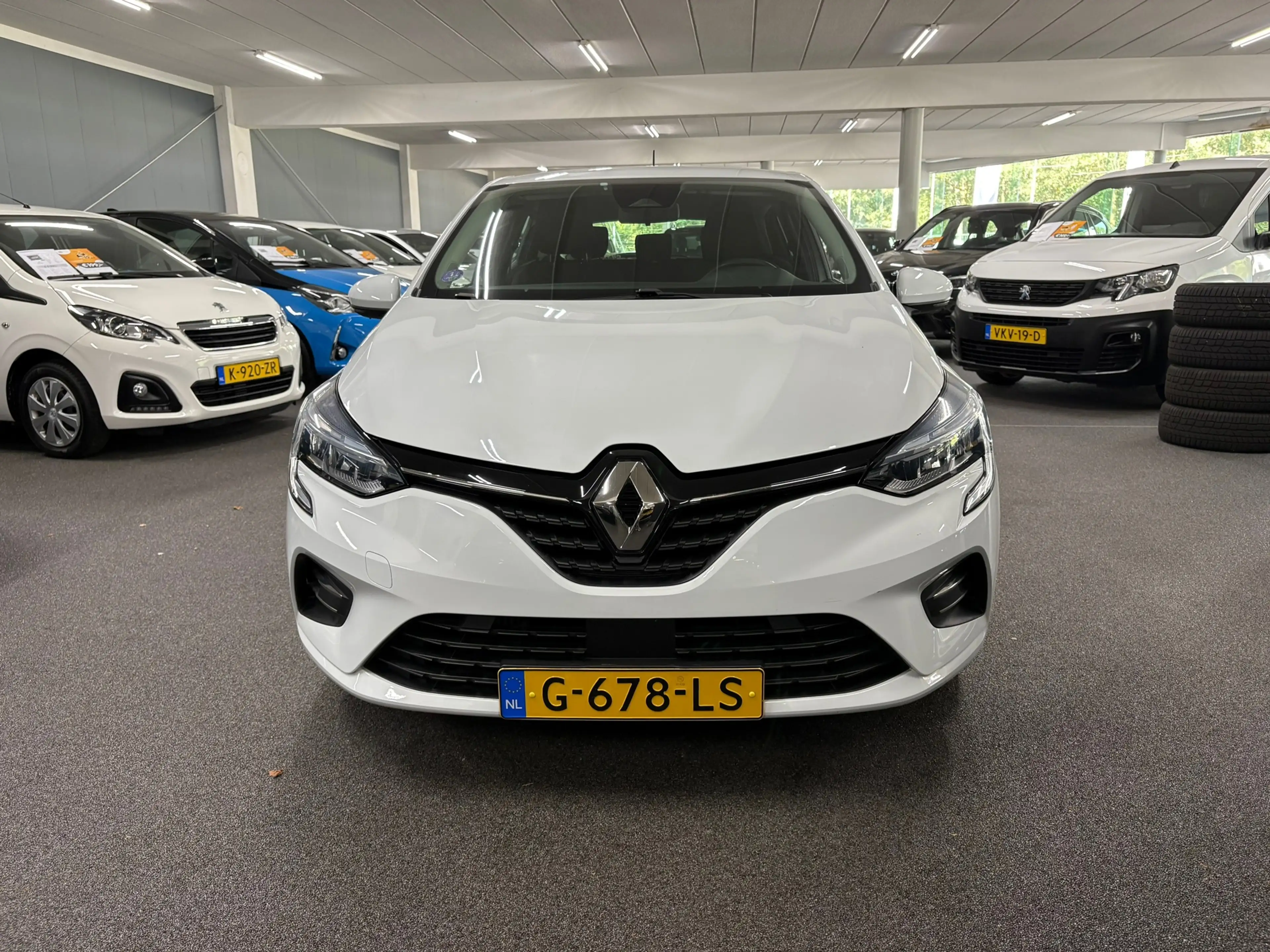 Renault Clio 1.0 TCe Zen/ Nederlandse auto/ Trekhaak/ Apple car — photo 8