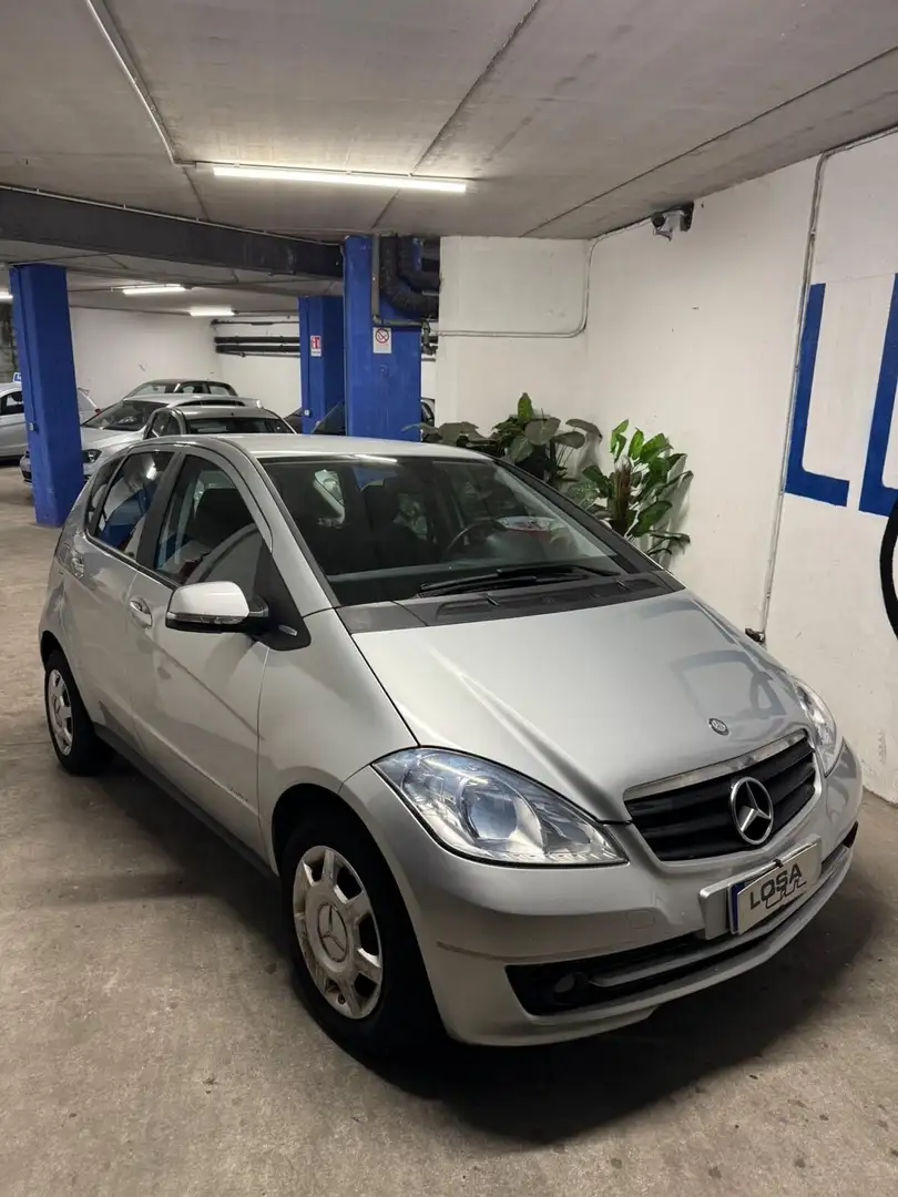 Mercedes-Benz A 160 A 160 BlueEFFICIENCY Silber - 2
