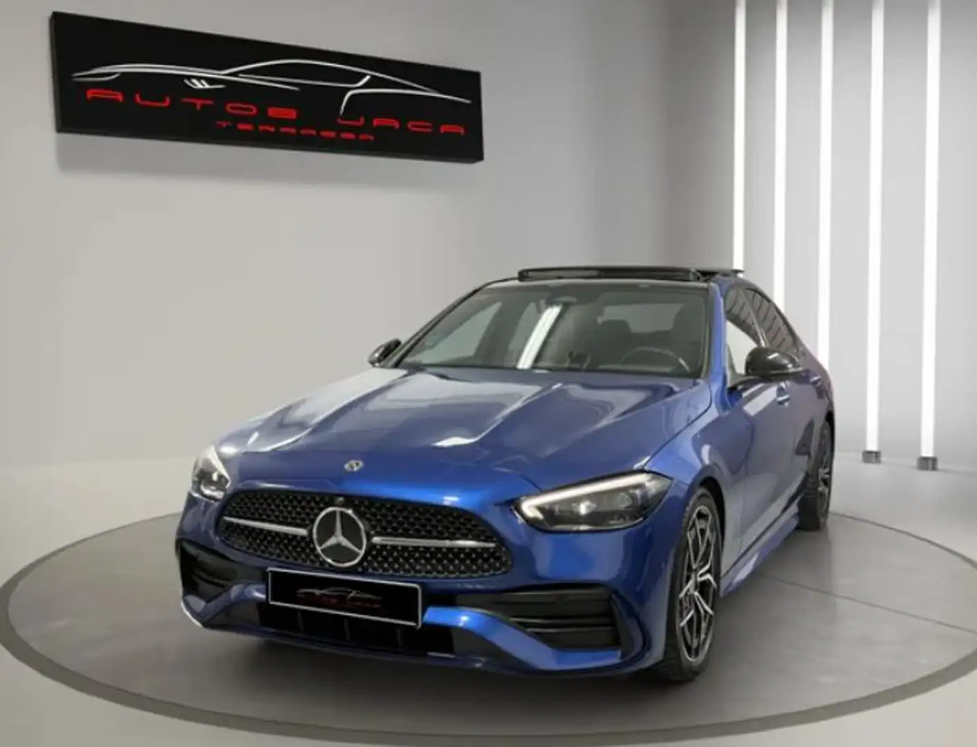 Mercedes-Benz MERCEDES-BENZ Clase C Berlina  Manual de 4 Puertas - 1