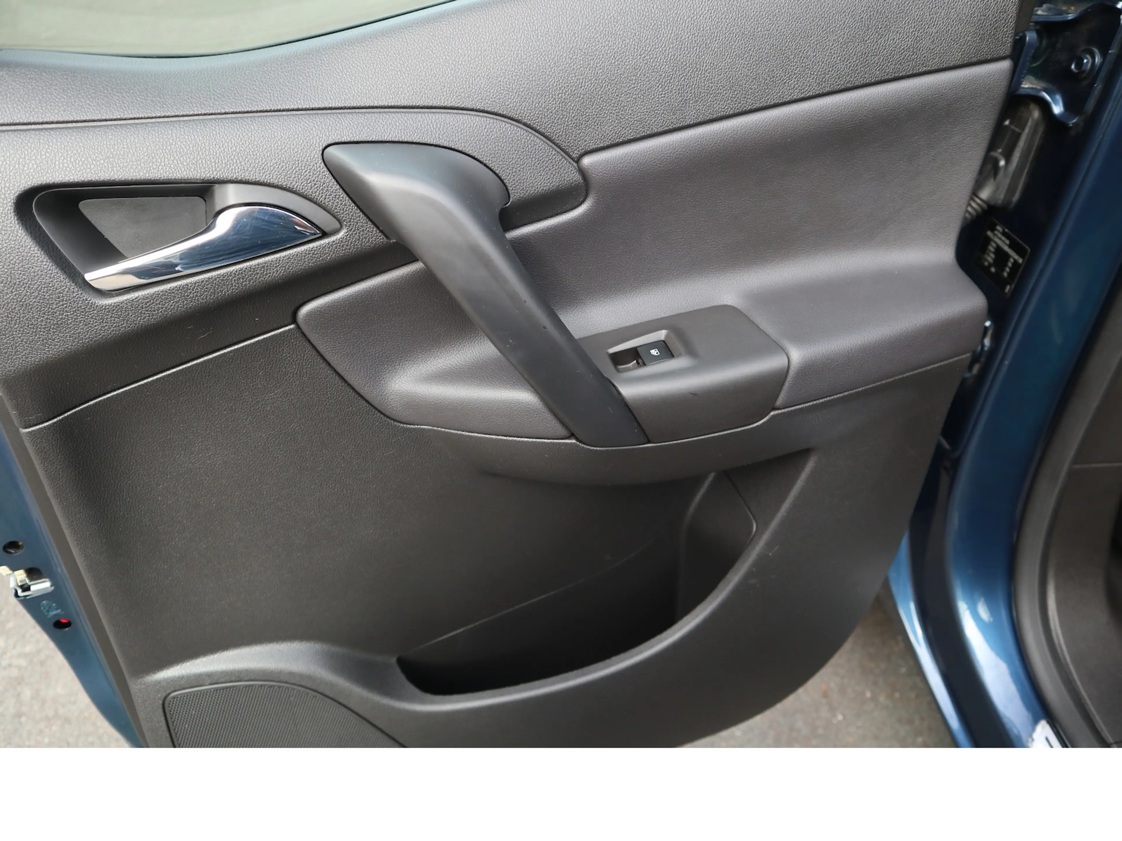 Opel Meriva Innovation Tempo SHZ Scheckheftgepflegt — photo 14