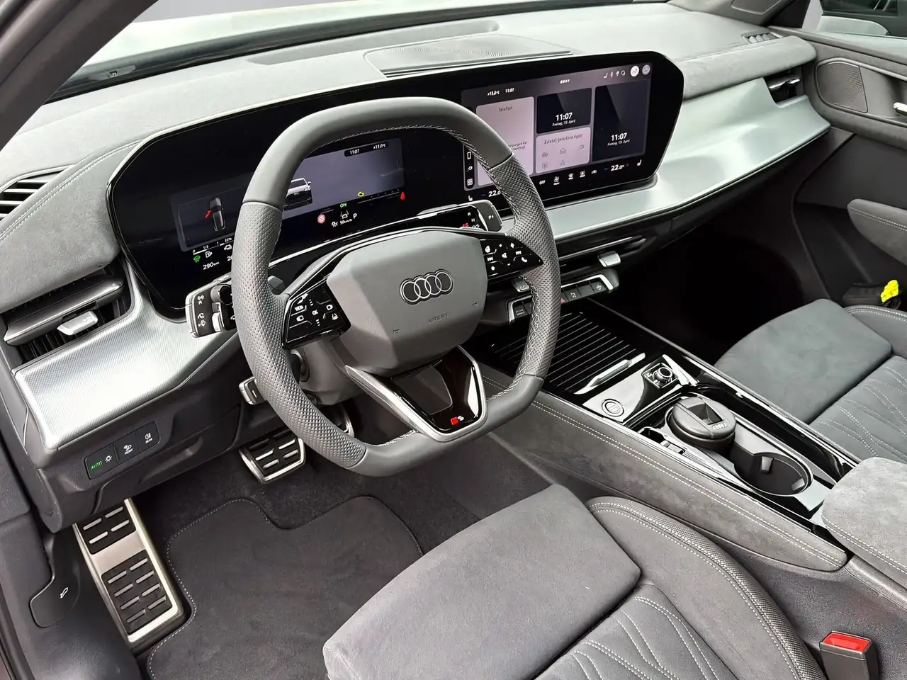 Audi Q3 e-hybrid AHK+360°+NAVI+STHZ+LED+ACC 7
