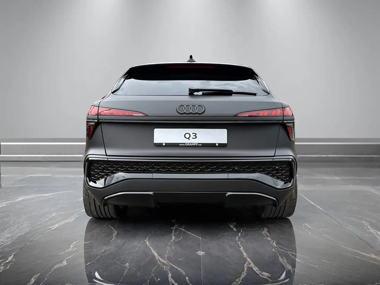 Audi Q3 e-hybrid AHK+360°+NAVI+STHZ+LED+ACC 12