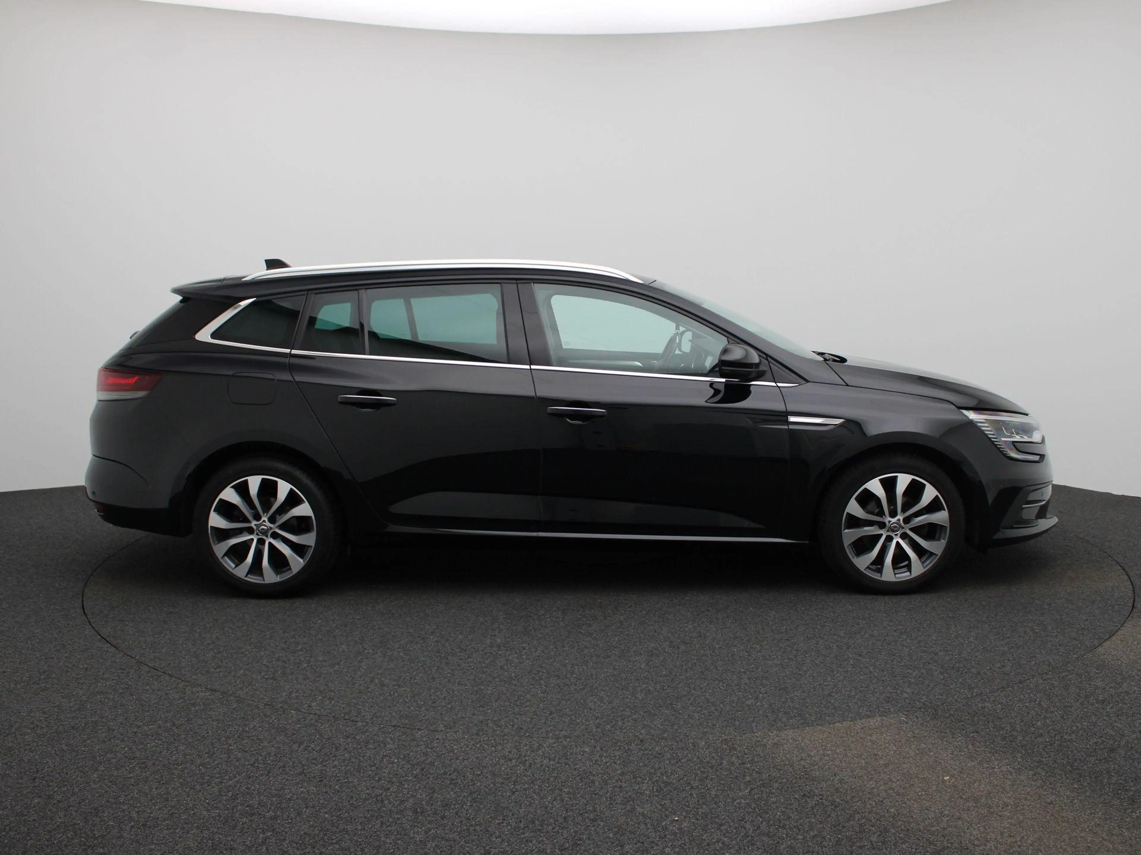Renault Megane Estate 1.3 TCe 140 Techno VERWACHT !!! — photo 6