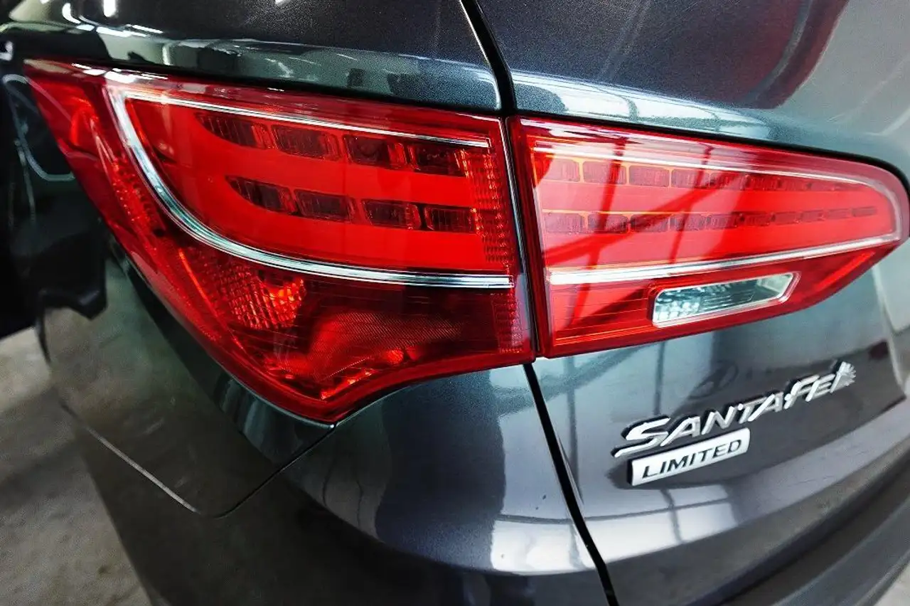 Hyundai SANTA FE снимка Hyundai SANTA FE
