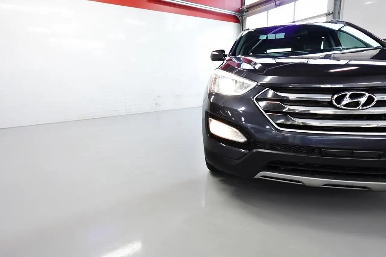 Hyundai SANTA FE снимка Hyundai SANTA FE
