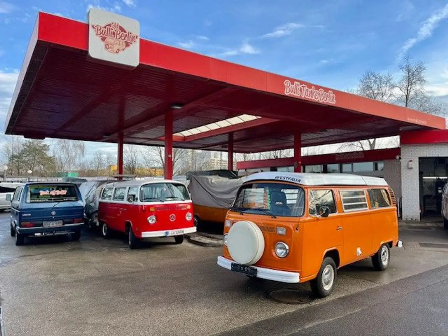 Volkswagen T2 b Westfalia Helsinki 1973 TÜV neu Motor Neu narančasta - 1