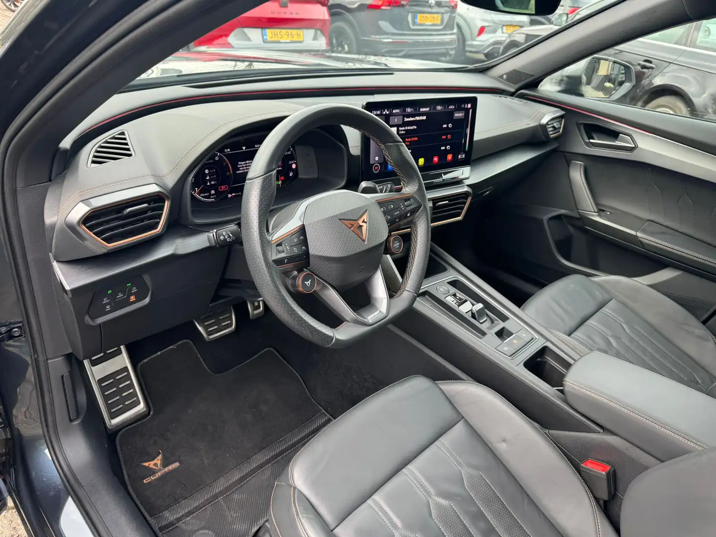 CUPRA Formentor 2.0 TSI 4DRIVE leer, virtual cockpit, elek stoelen Grijs - 2