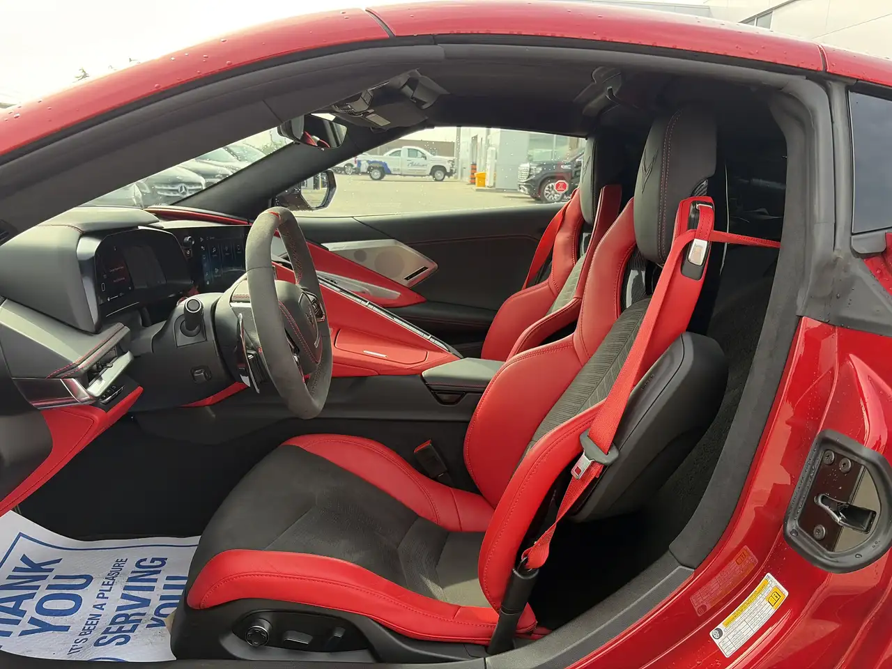 Chevrolet Corvette снимка Chevrolet Corvette