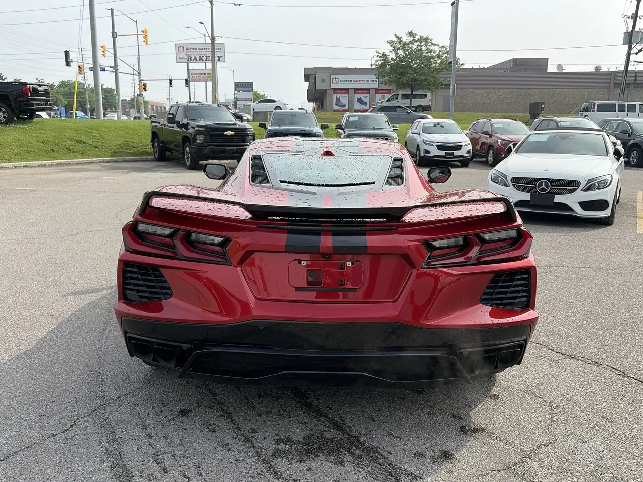 Chevrolet Corvette снимка Chevrolet Corvette