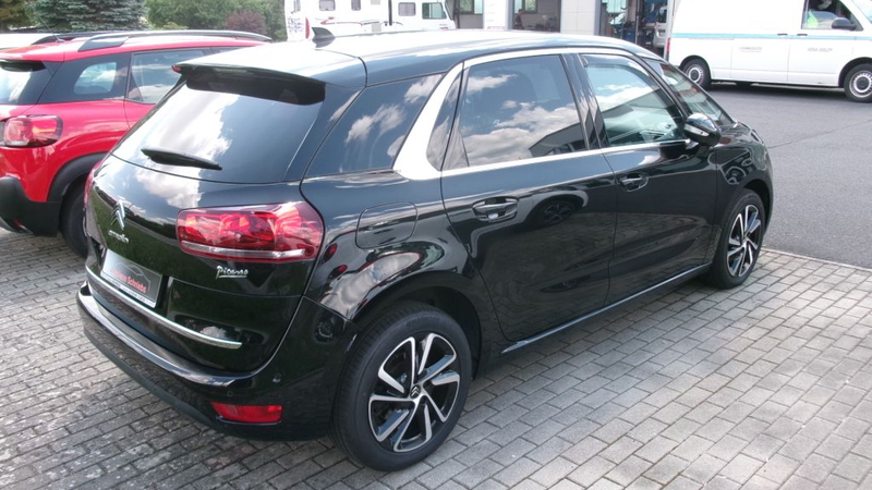 Citroen C4 Picasso BlueHDi 150 EAT6 SELECTION — photo 3