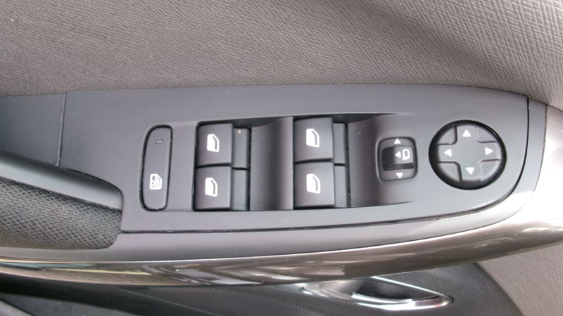 Citroen C4 Picasso BlueHDi 150 EAT6 SELECTION — photo 15