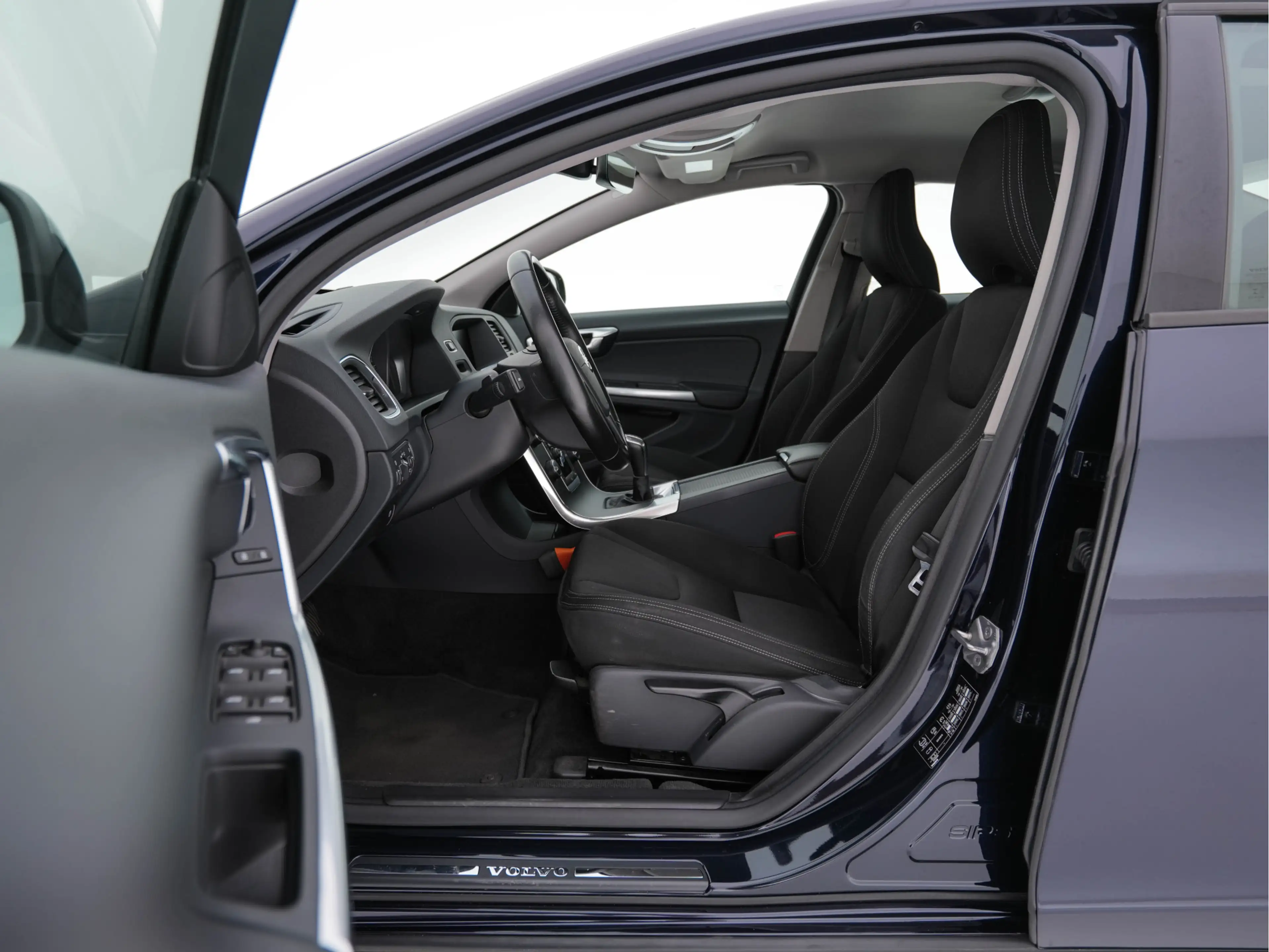 Volvo S60 2.0 D4 Kinetic Business-Pack-Connect *NAVI-FULLMAP — photo 8
