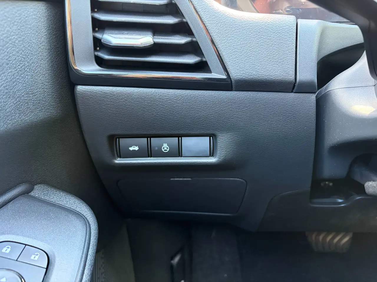 Nissan Sentra снимка Nissan Sentra