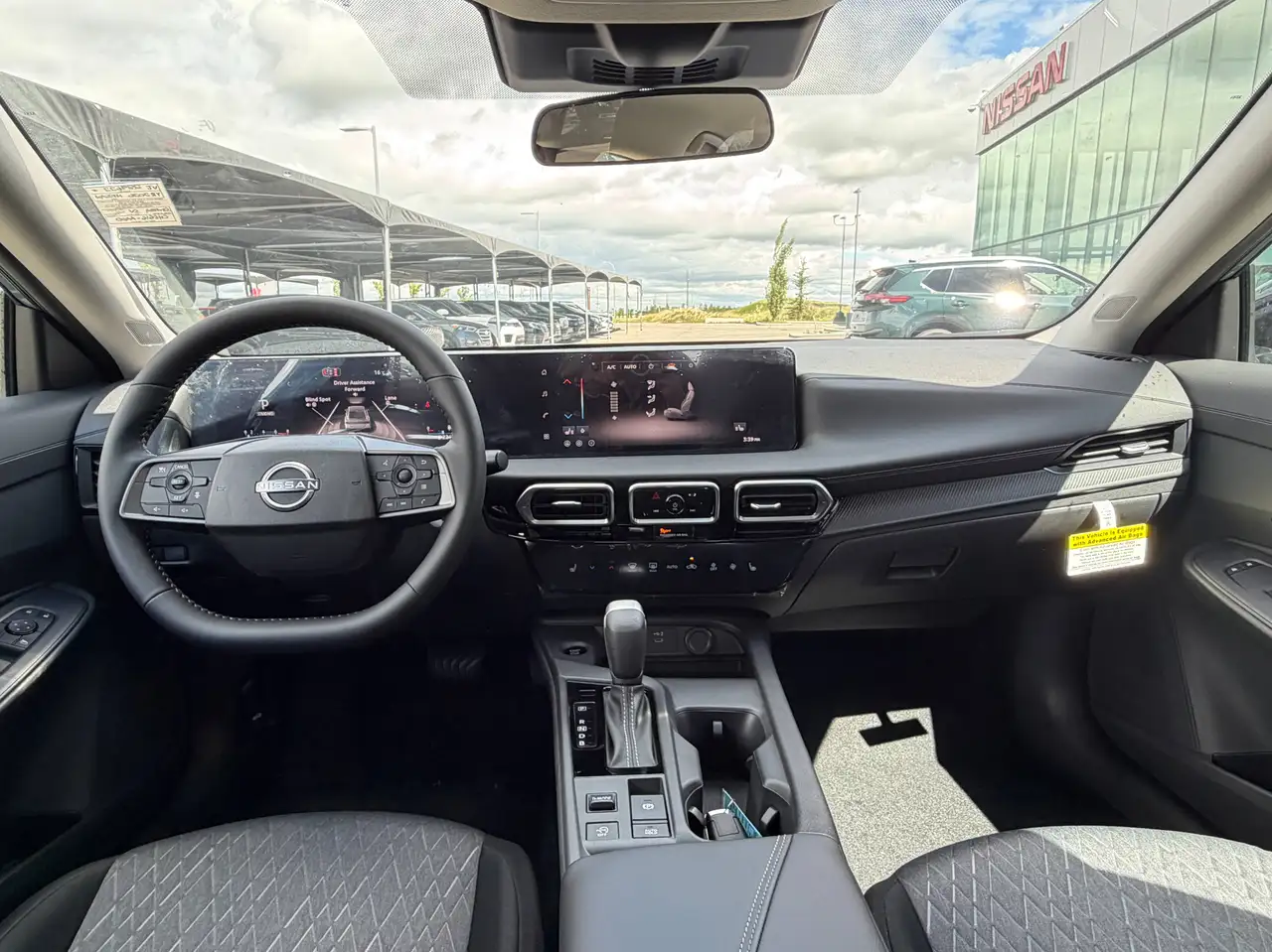 Nissan Sentra снимка Nissan Sentra