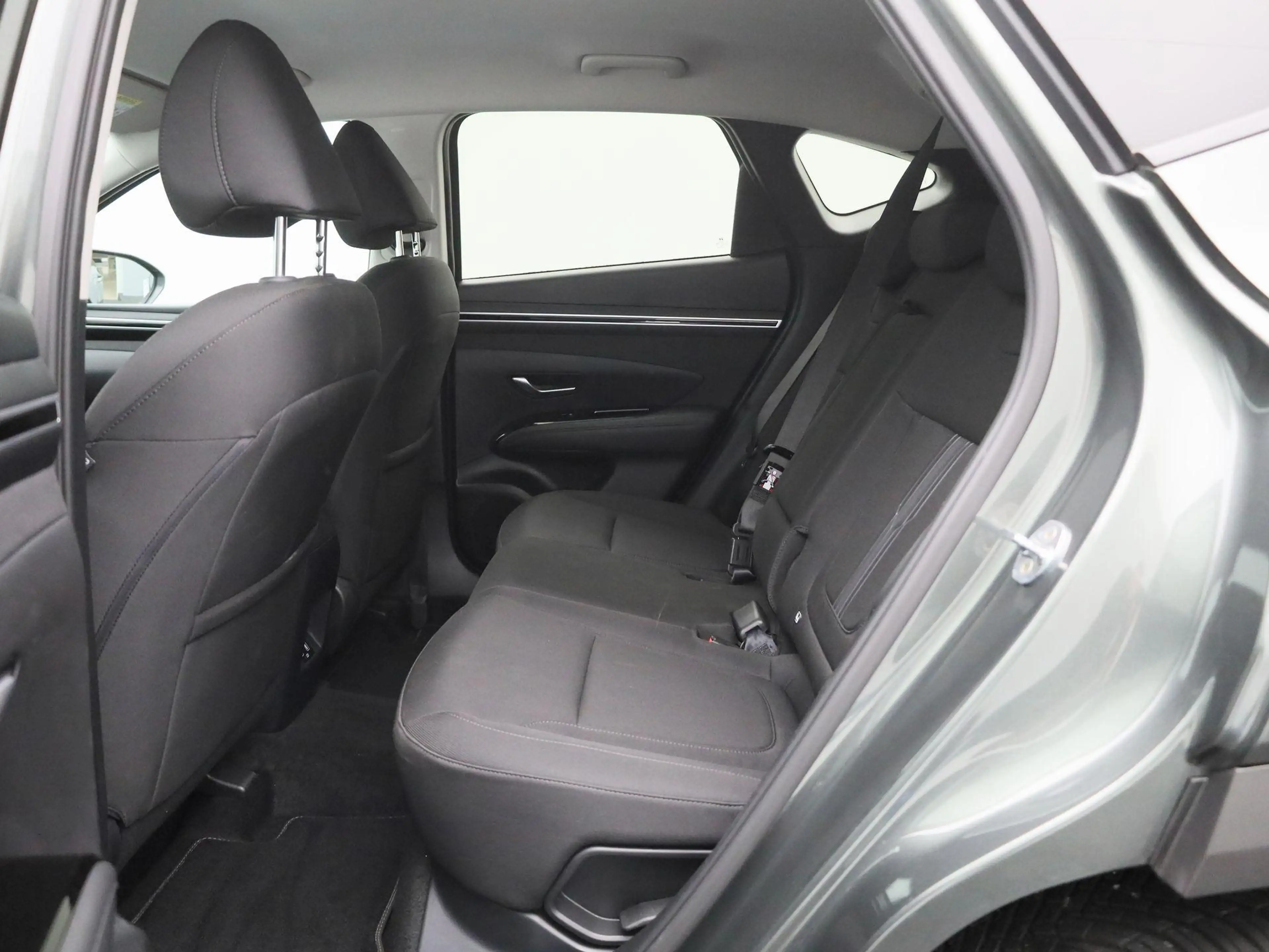 Hyundai TUCSON 1.6 T-GDI MHEV Comfort Automaat | — photo 12