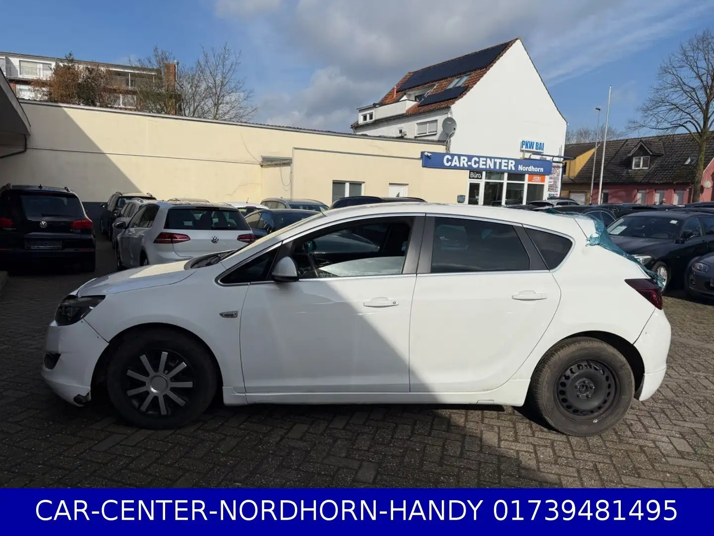 Opel Astra J Lim. 5-trg. Sport Wit - 2