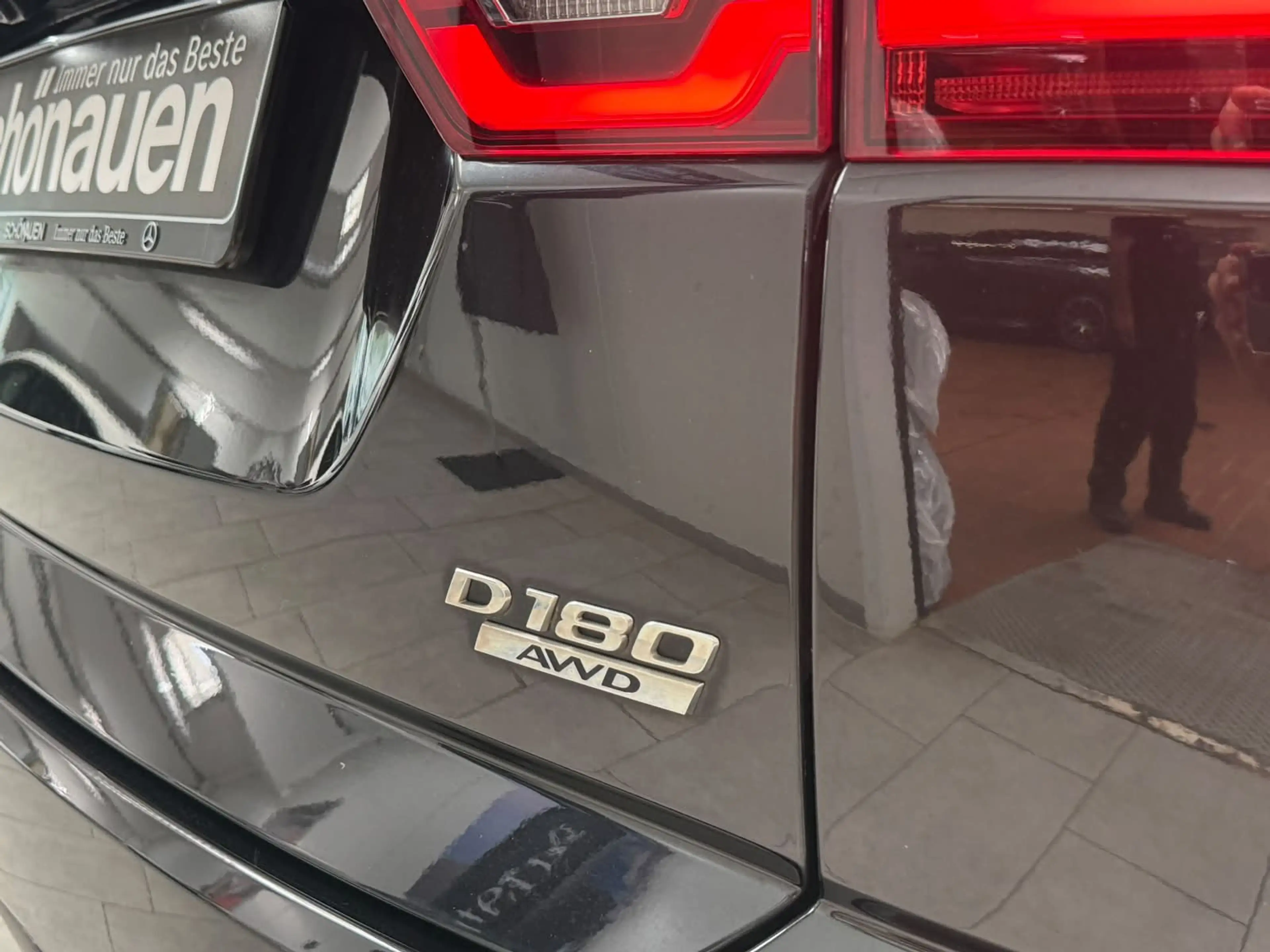 Jaguar E-Pace E-PACE R-Dynamic SE D180 AWD - VK nur an GEWERBE — photo 11