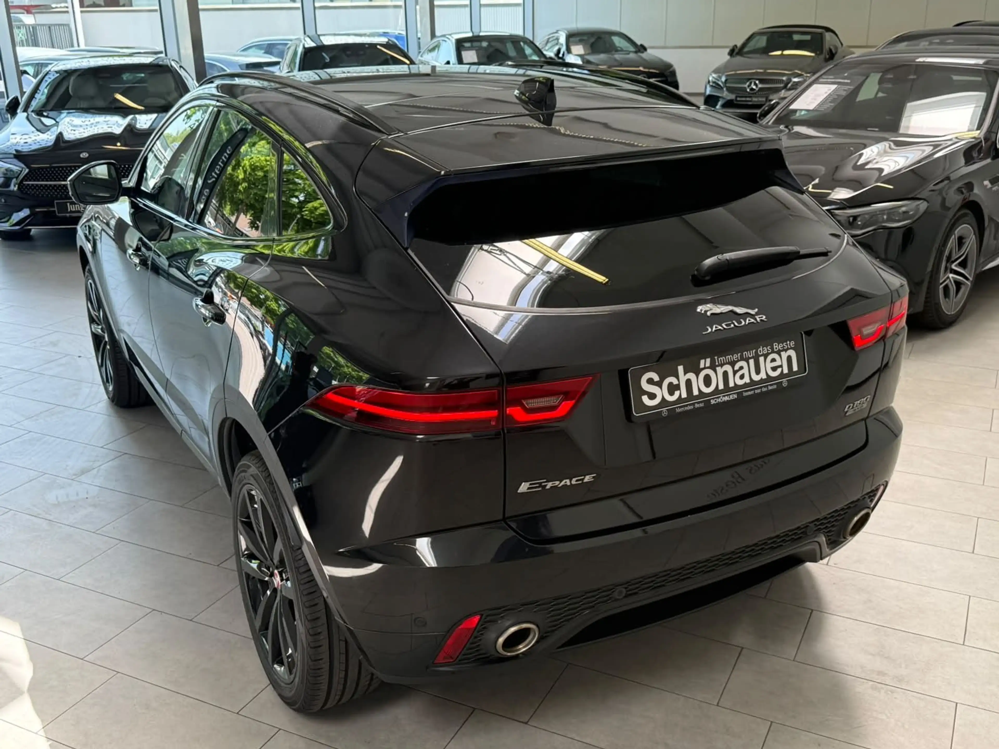 Jaguar E-Pace E-PACE R-Dynamic SE D180 AWD - VK nur an GEWERBE — photo 6