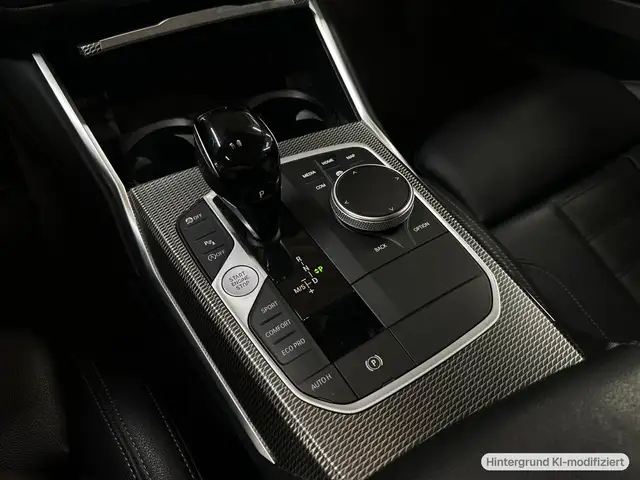 BMW 3 Series view 14