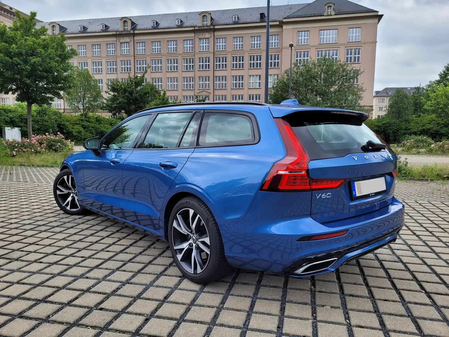 Volvo V60 V60 T5 Geartronic R-Design Blu/Azzurro - 2
