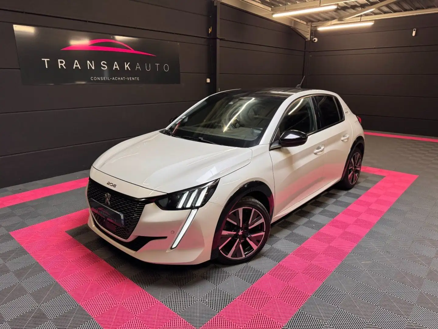 Peugeot 208 BlueHDi 100 SS BVM6 GT Line Blanc - 1