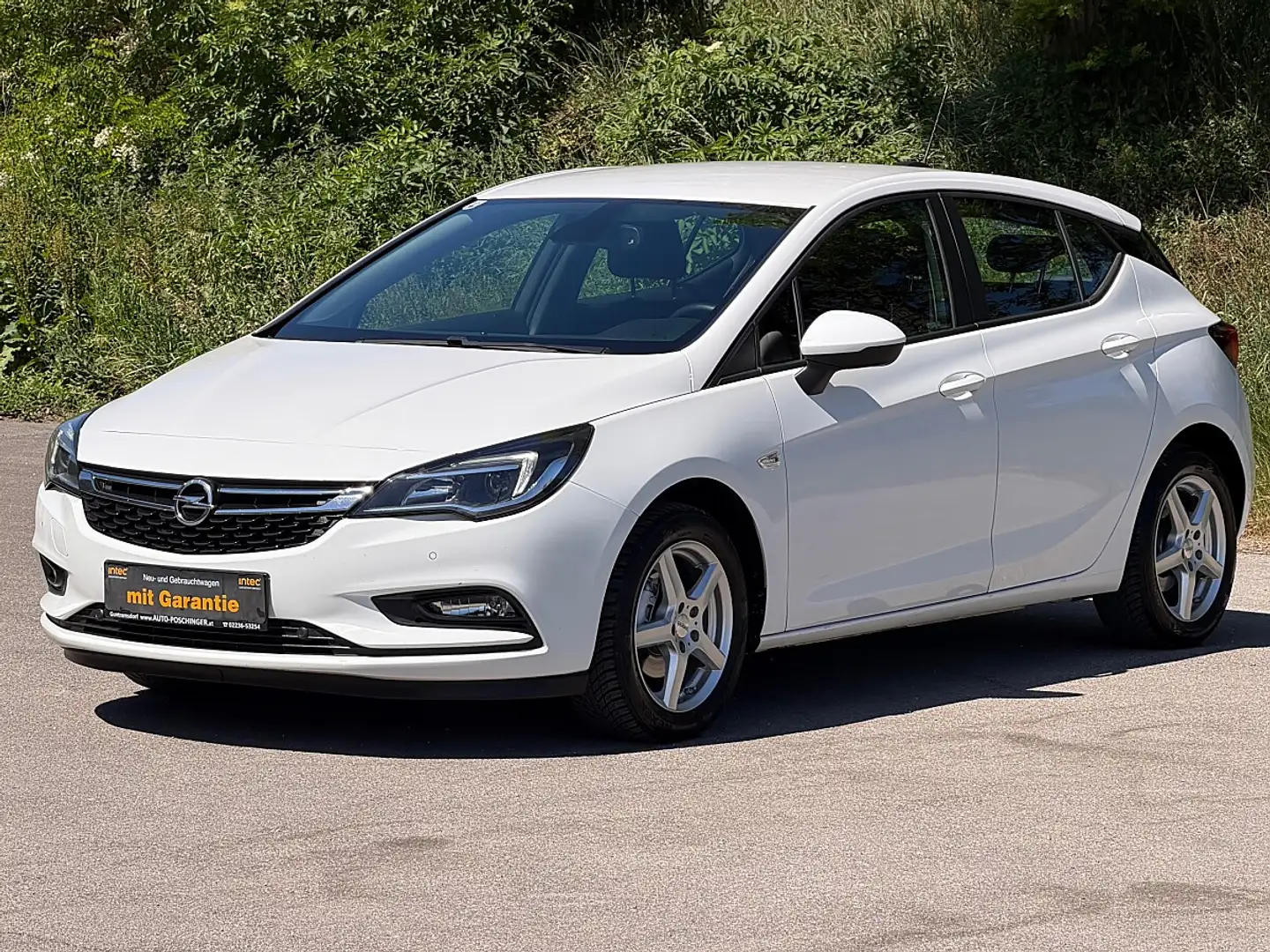 Opel Astra 1,0 Turbo ecoflex 1.Besitz|sehr gute Ausstattung| Weiß - 2