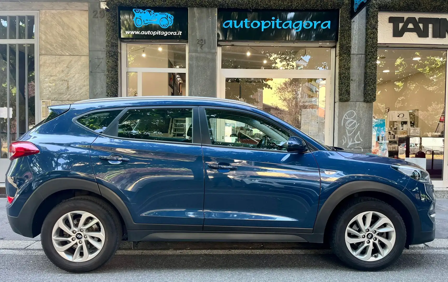 Hyundai TUCSON Tucson II 2015 1.7 crdi Comfort 2wd 115cv Blu/Azzurro - 1