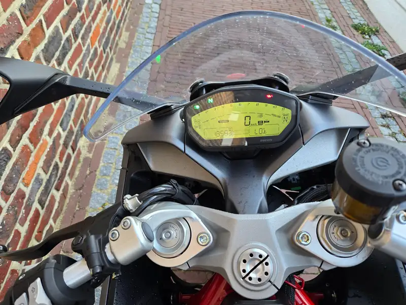 Ducati SuperSport - foto 6