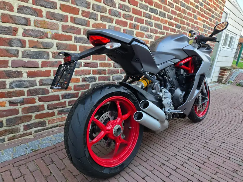 Ducati SuperSport - foto 5