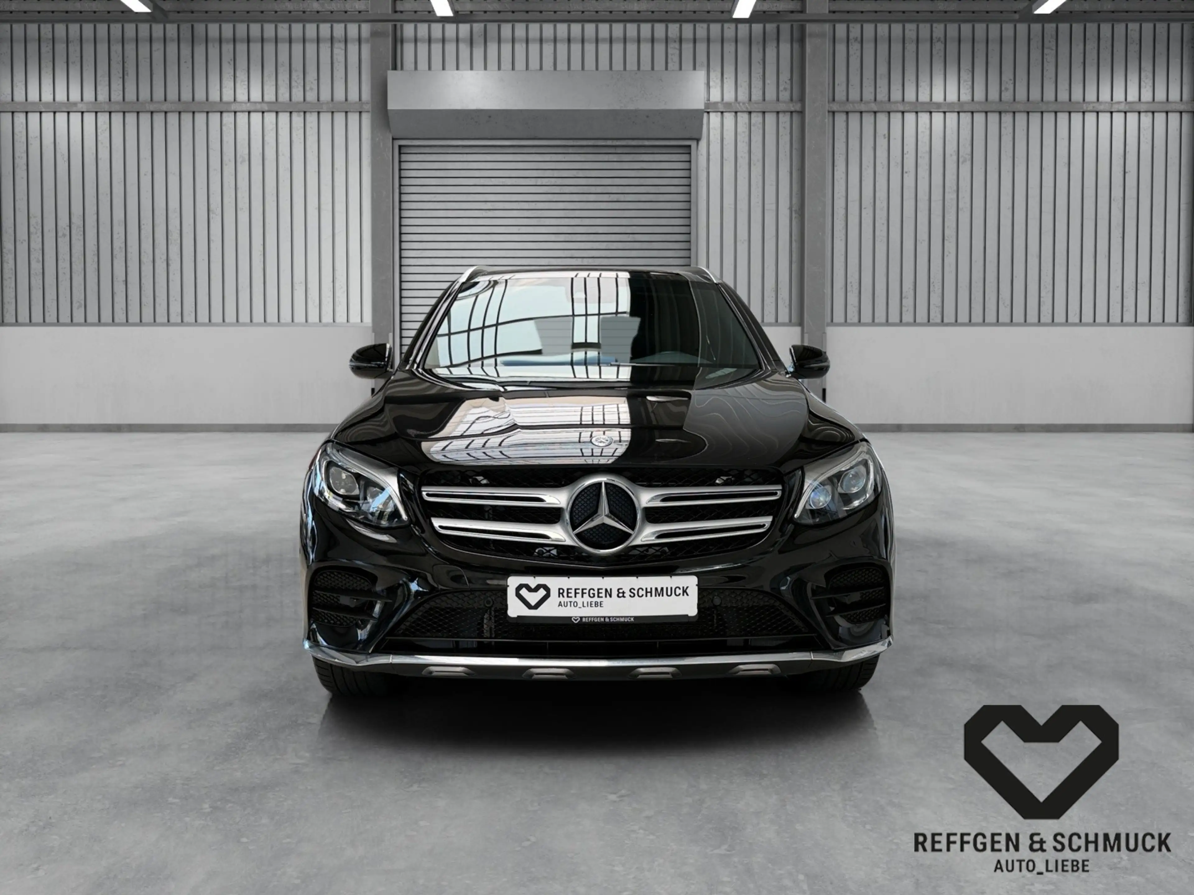 Mercedes-Benz GLC 250 4M AMG COMAND+PANO+LED+KEYLESS+KAMERA+AH — photo 2