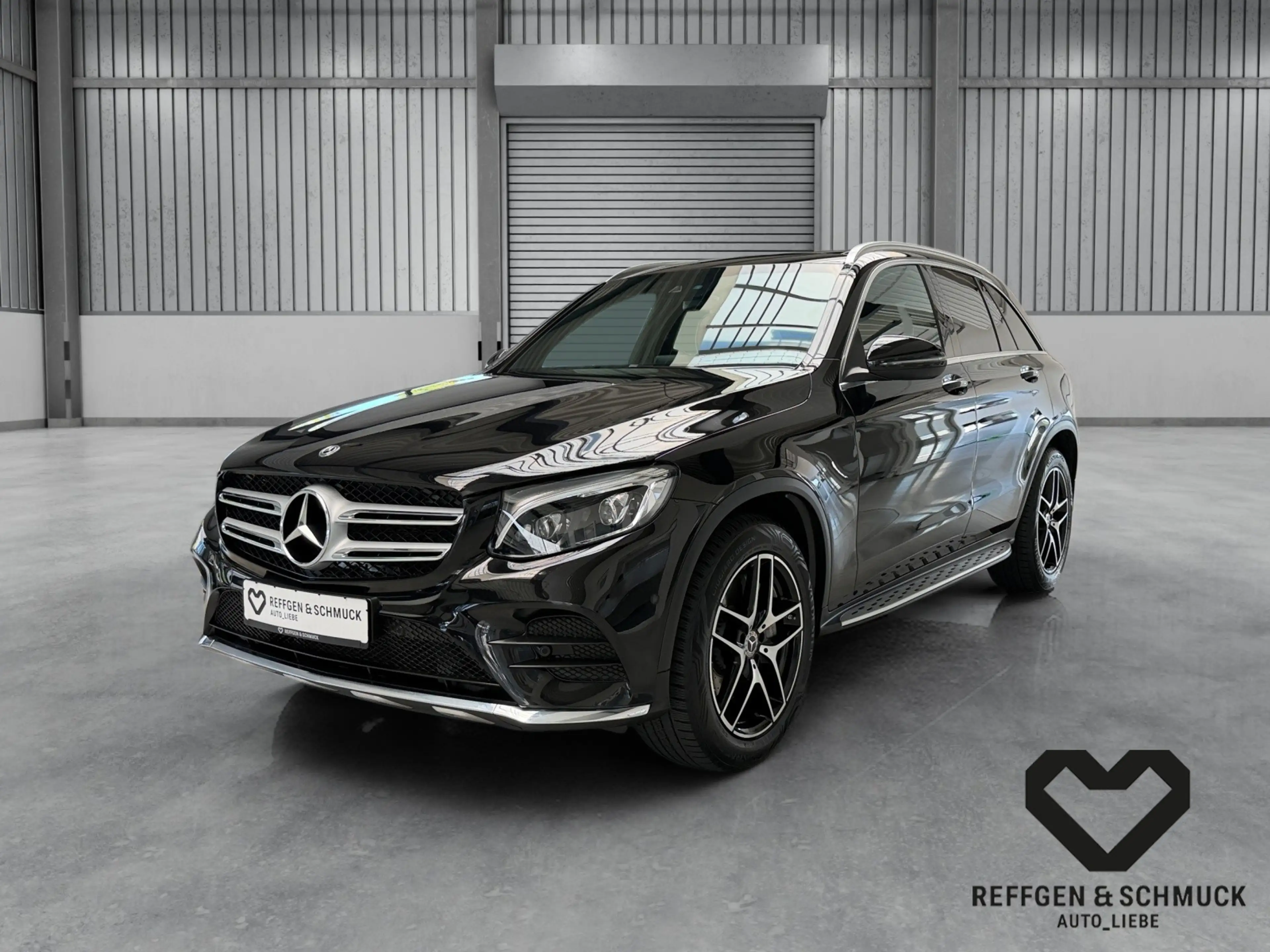 Mercedes-Benz GLC 250 4M AMG COMAND+PANO+LED+KEYLESS+KAMERA+AH