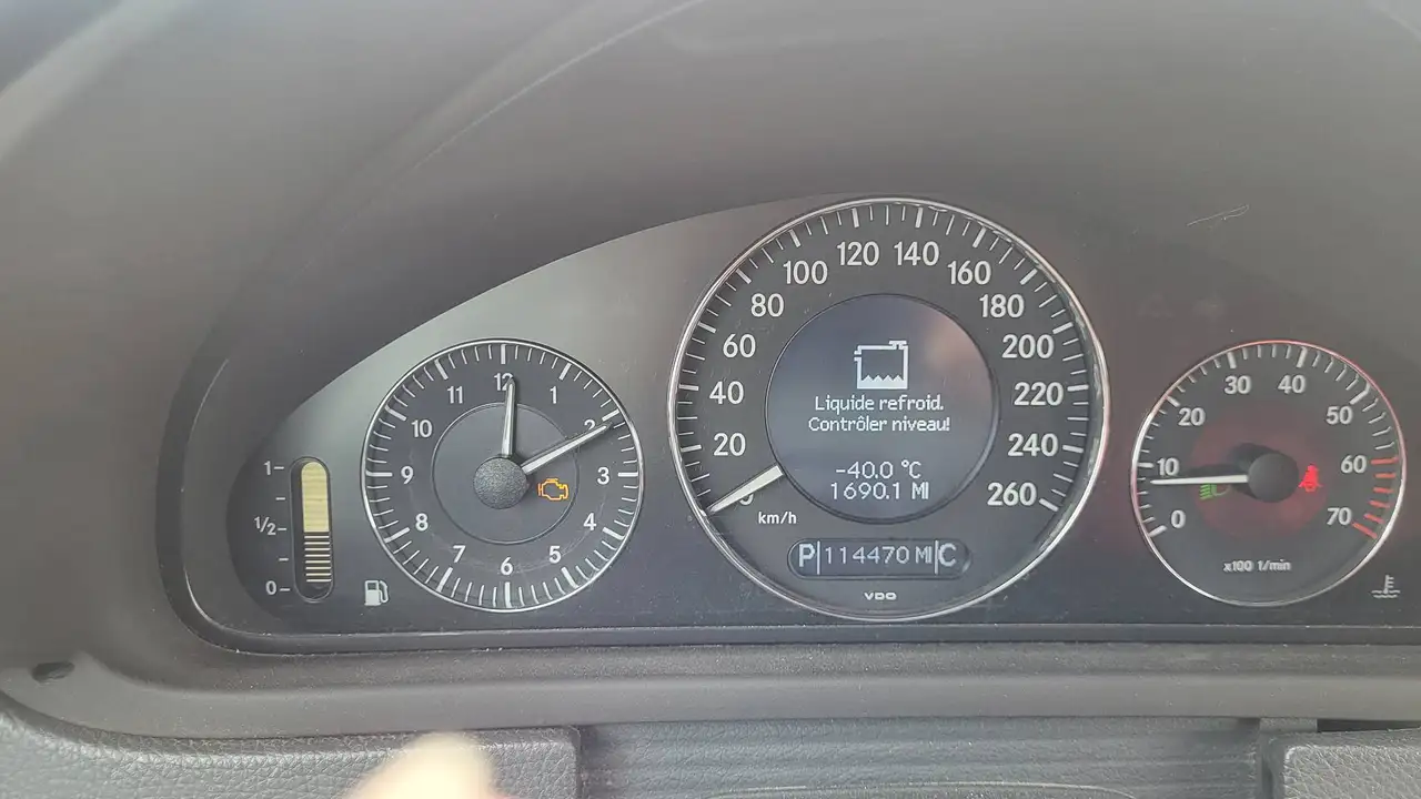 2005 Mercedes-Benz CLK