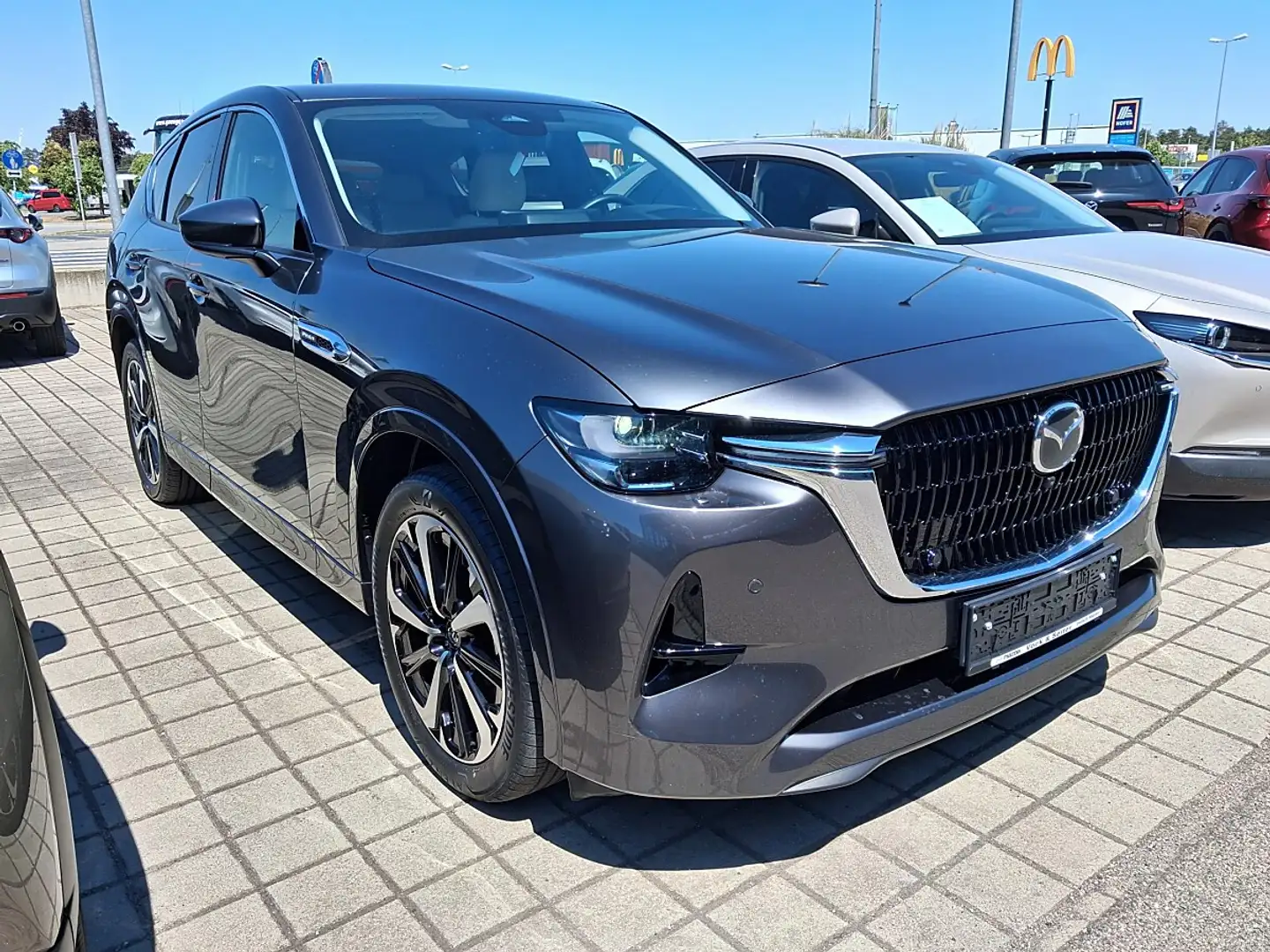 Mazda CX-60 2.5L e-SKYACTIV PHEV AWD TAKUMI Aut. Grau - 2