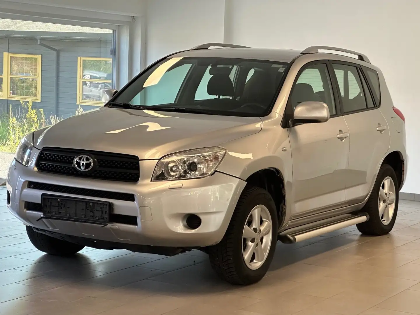 Toyota RAV 4 Grigio - 2