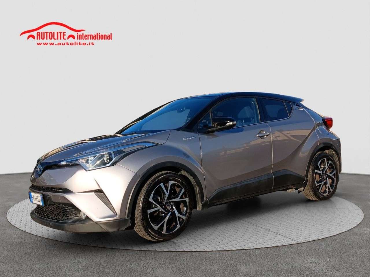 Toyota C-HR 1.8 Hybrid E-CVT Style